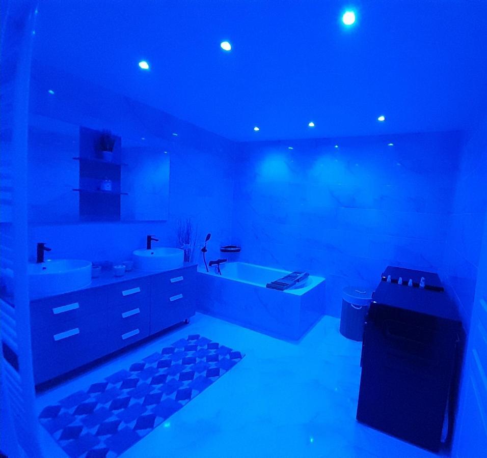 Gîte et Spa 21 Savigny-le-Sec Extérieur photo